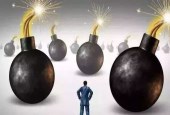 “爆雷”引发信任危机 7月份网贷成交额环比骤降25%
